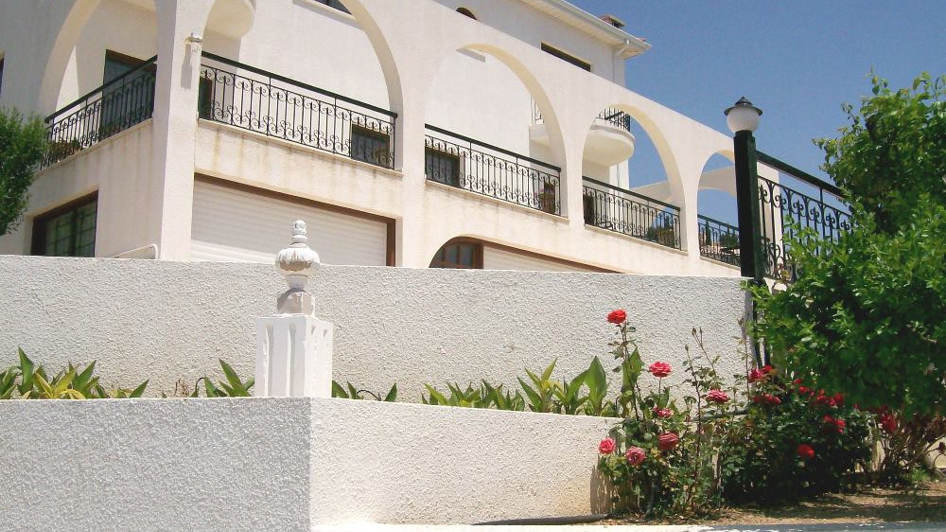 5 bedrooms Villa in Tala, Paphos, Cyprus No. 25858