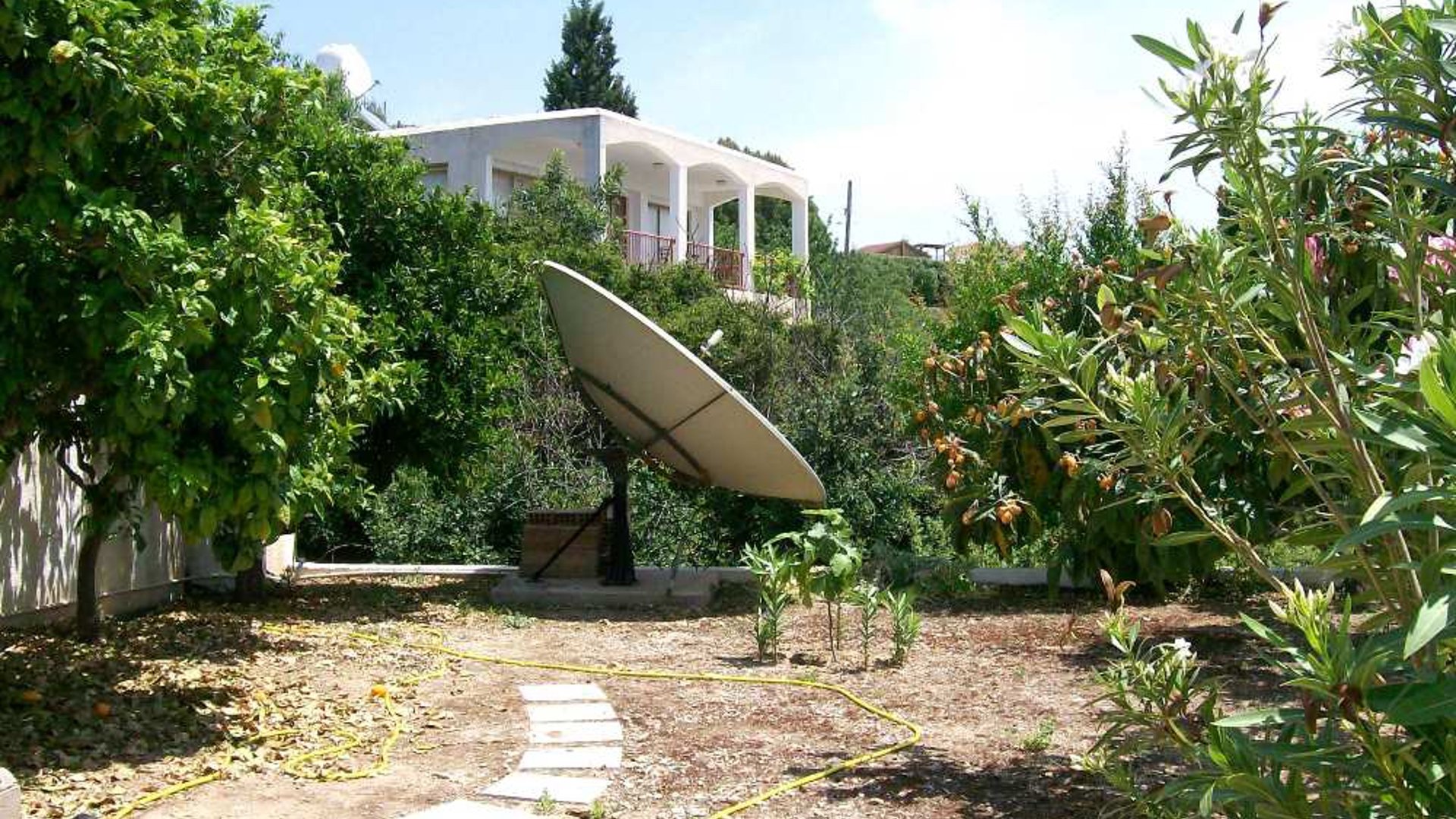 5 bedrooms Villa in Tala, Paphos, Cyprus No. 25858
