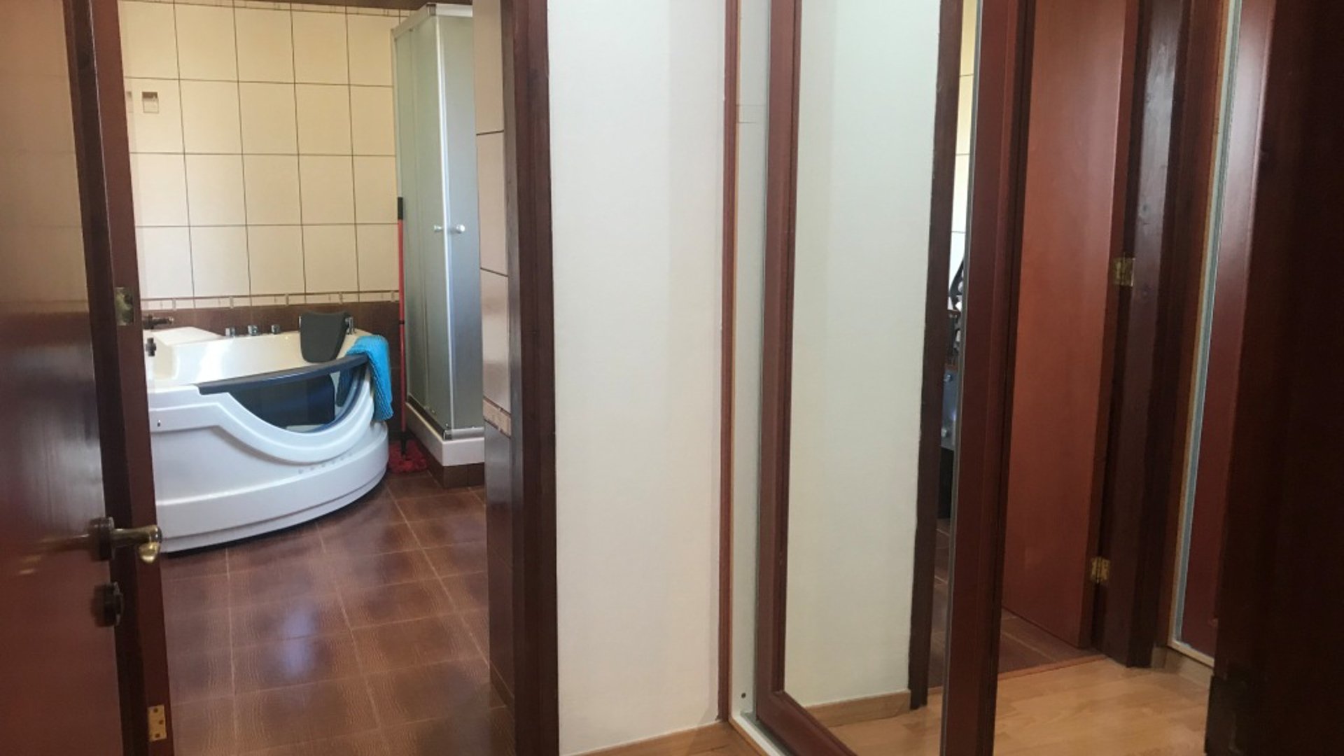 5 bedrooms Villa in Limassol, Cyprus No. 28205