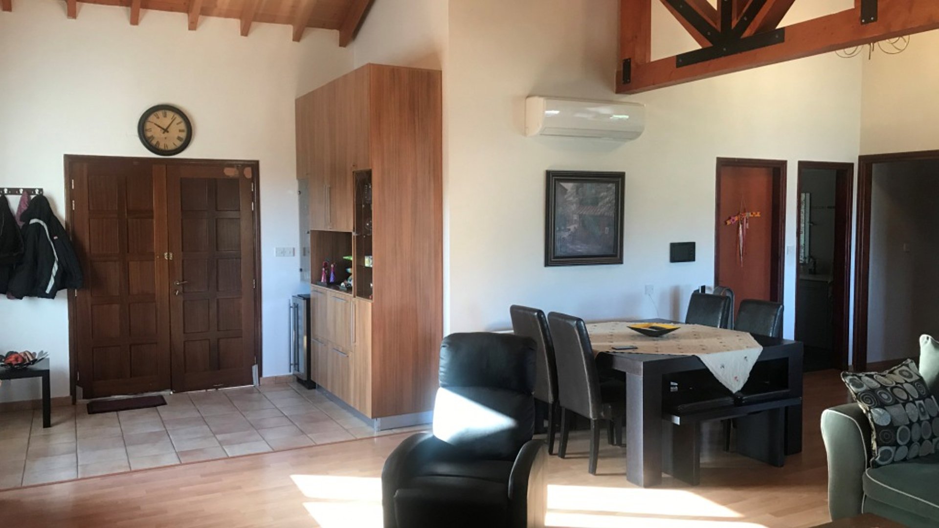 5 bedrooms Villa in Limassol, Cyprus No. 28205