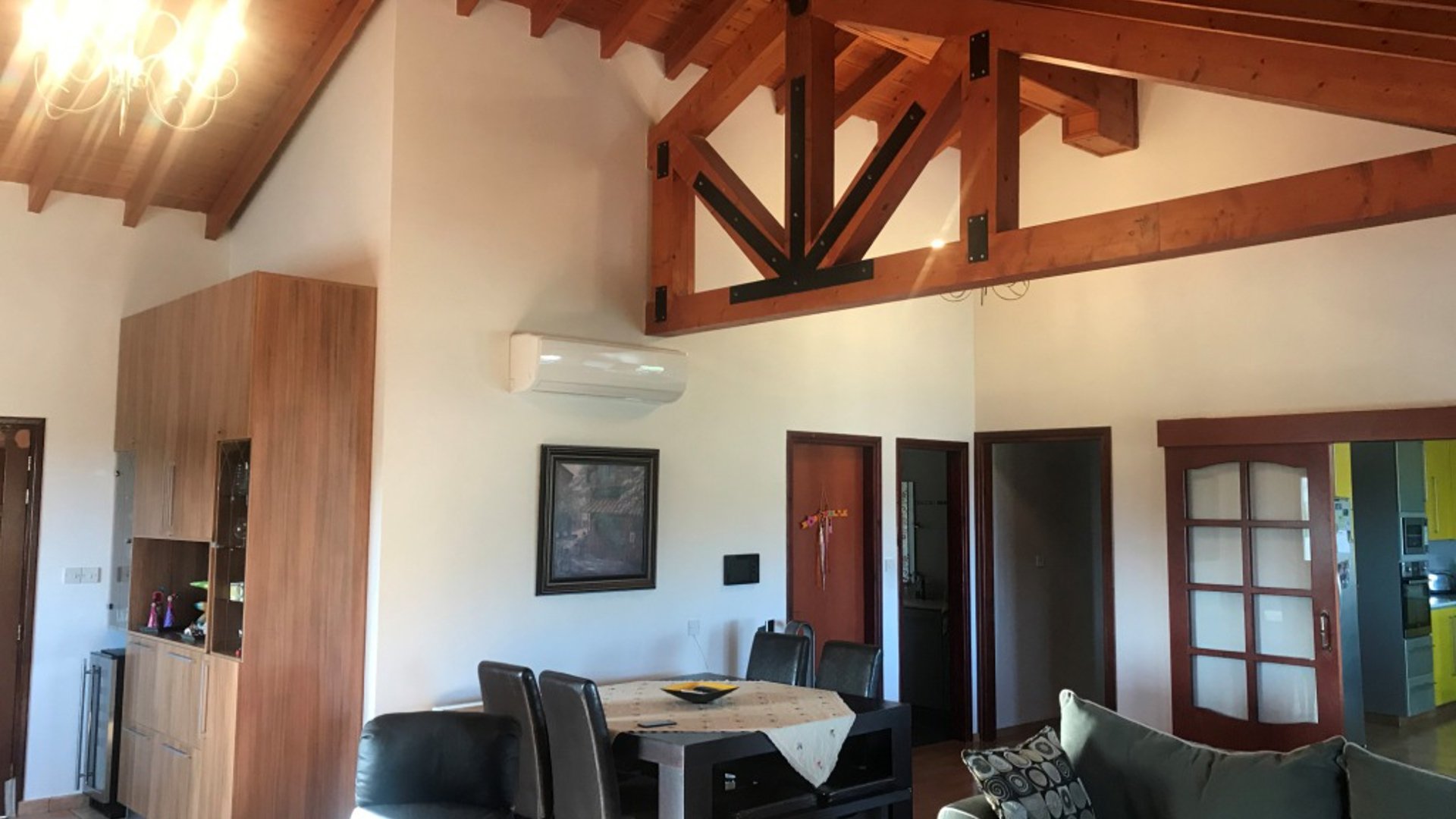 5 bedrooms Villa in Limassol, Cyprus No. 28205