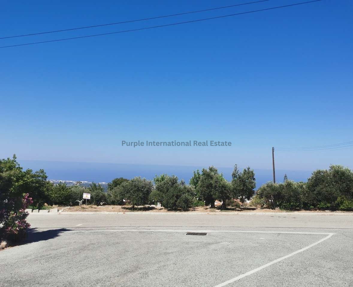 5 bedrooms Villa in Tala, Paphos, Cyprus No. 40687