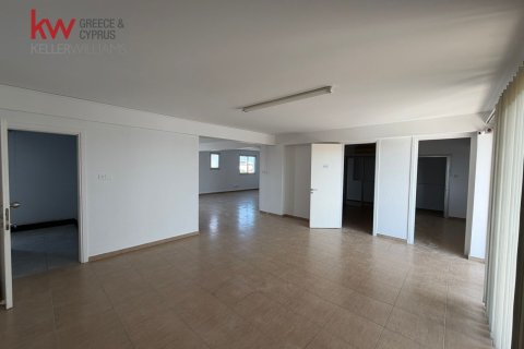 120m2 Oficina en Larnaka,  No. 51832 3