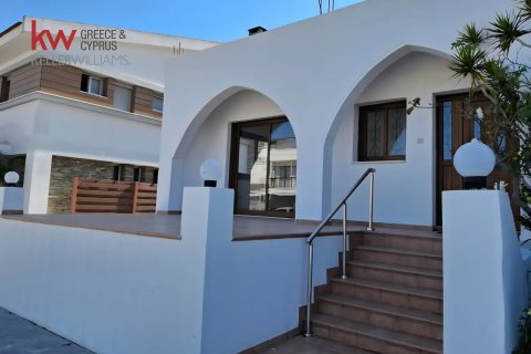 Таунхаус студия в Лакатамия, Никосия,  № 51831