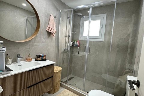 4 bedrooms Townhouse in Larnaka,  No. 51836 16