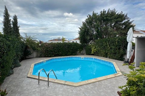 4 bedrooms Townhouse in Larnaka,  No. 51836 7