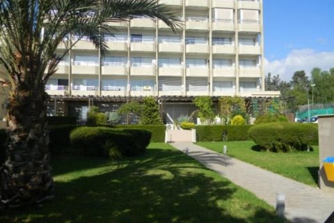 2 bedrooms Apartment in Limassol,  No. 38324