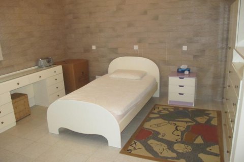 Вилла с 5 спальнями в Лимассол, Лимасол,  № 38320 14