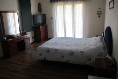 Вилла с 5 спальнями в Лимассол, Лимасол,  № 38320 8