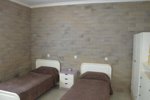 Вилла с 5 спальнями в Лимассол, Лимасол,  № 38320 15