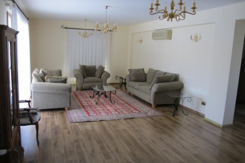Вилла с 5 спальнями в Лимассол, Лимасол,  № 38320 6