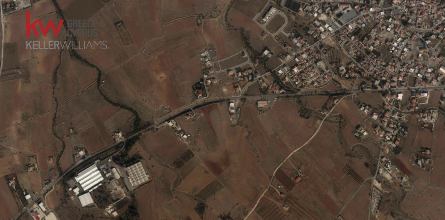 12444m2 Land in Astromeritis, Nicosia,  No. 39625