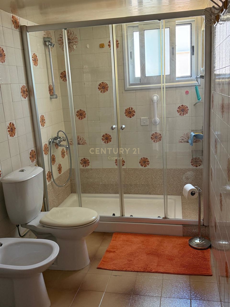 3 bedrooms Villa in Germasogeia, Limassol, Cyprus No. 55188