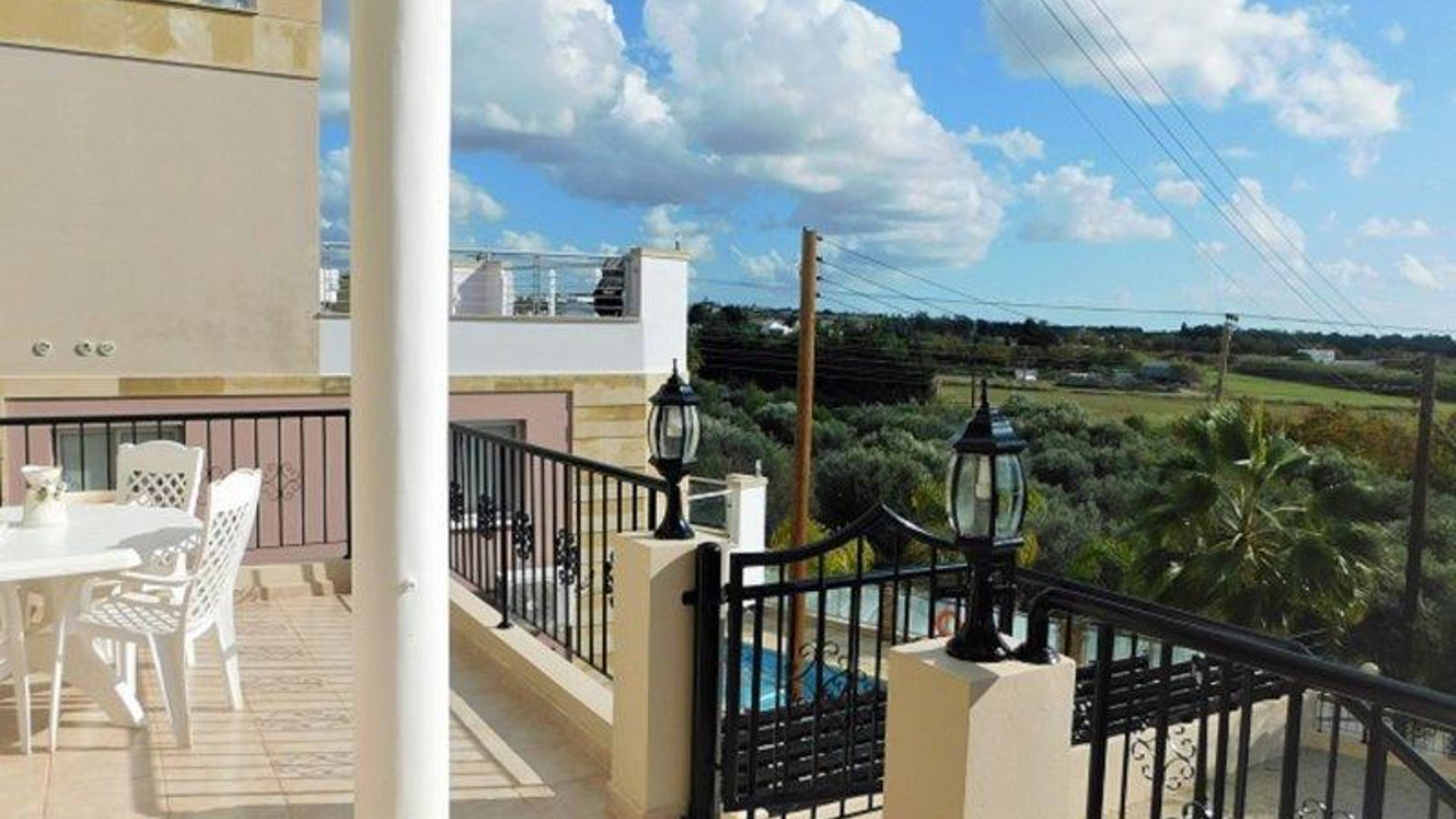 4 bedrooms Villa in Geroskípou, Paphos, Cyprus No. 26188