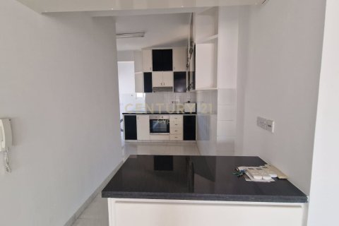 3 bedrooms Apartment in Agios Ioannis, Limassol,  No. 57242 3
