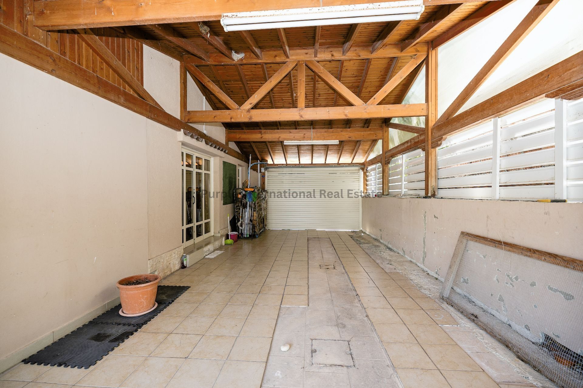 4 dormitorios Villa en Aradippou, Larnaka, Chipre No. 35296