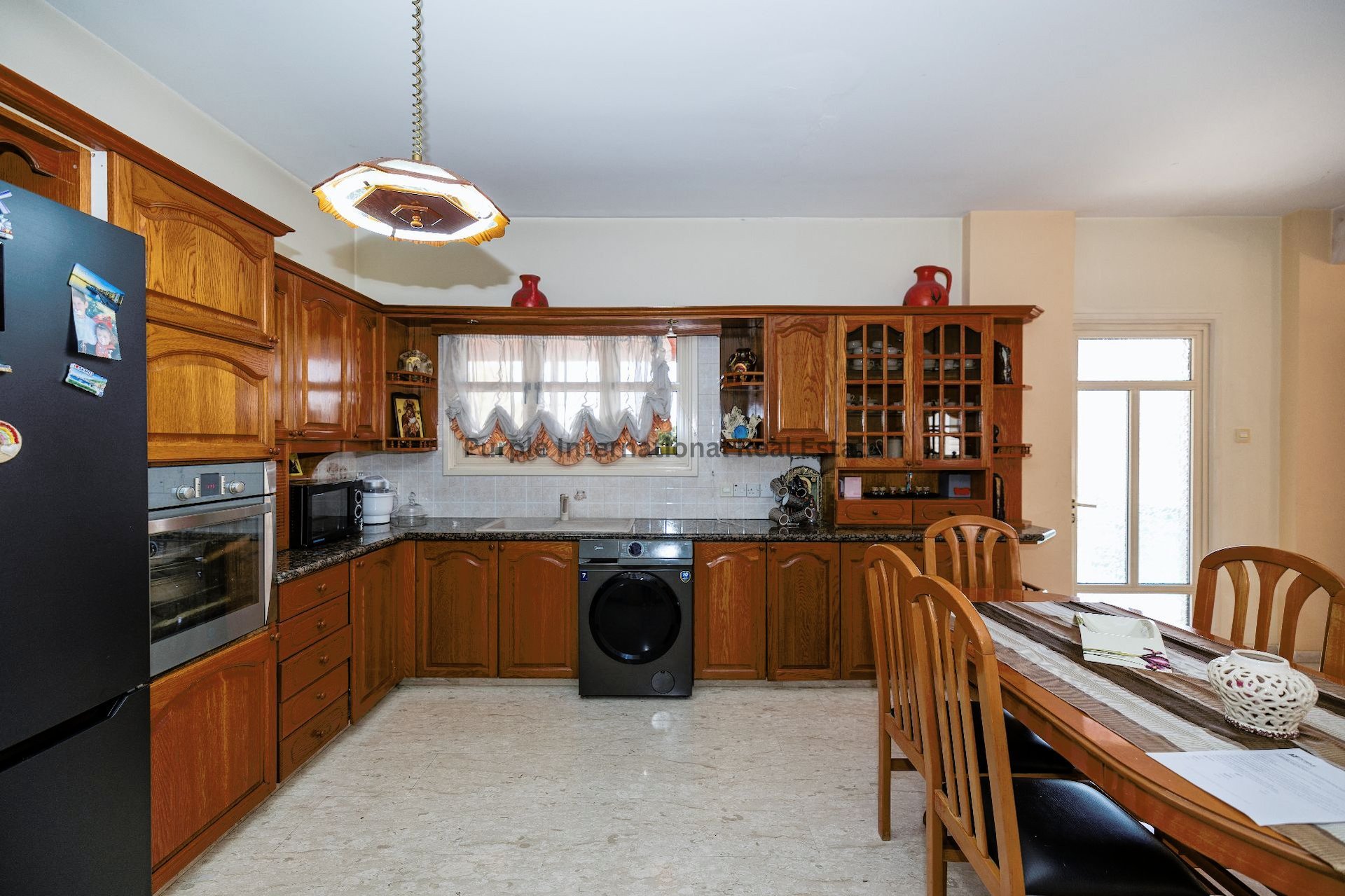 4 dormitorios Villa en Aradippou, Larnaka, Chipre No. 35296