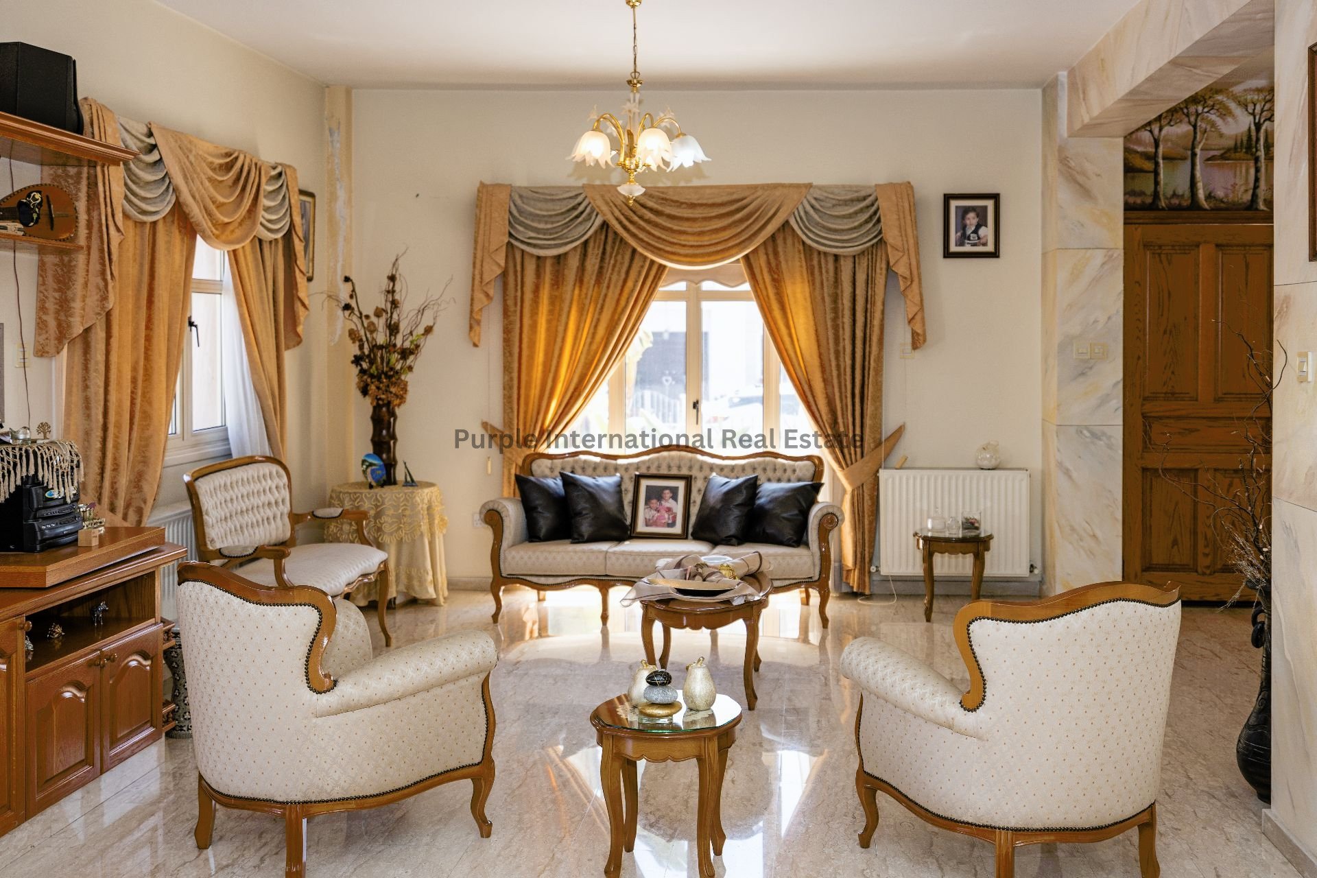 4 dormitorios Villa en Aradippou, Larnaka, Chipre No. 35296