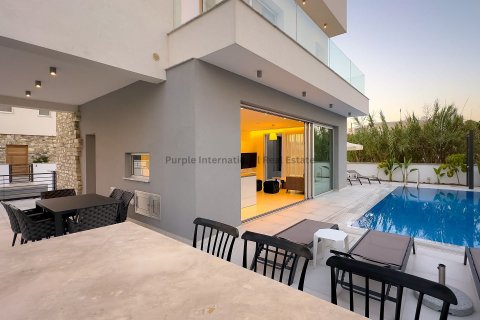 4 bedrooms Villa in Ayia Napa, Ammochostos, No. 37576 2