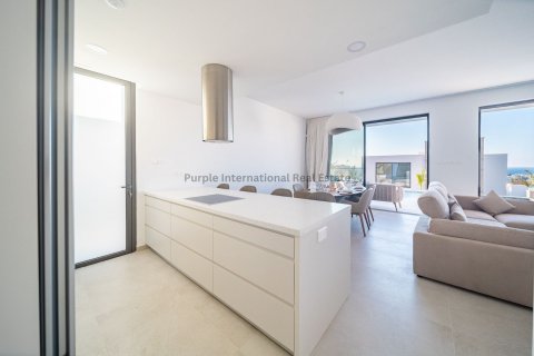 3 bedrooms Villa in Chloraka, Paphos, Cyprus No. 37582 7