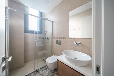 3 bedrooms Villa in Chloraka, Paphos, Cyprus No. 37582 23