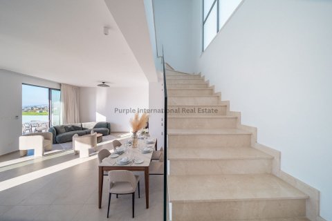3 bedrooms Villa in Chloraka, Paphos, Cyprus No. 37580 11
