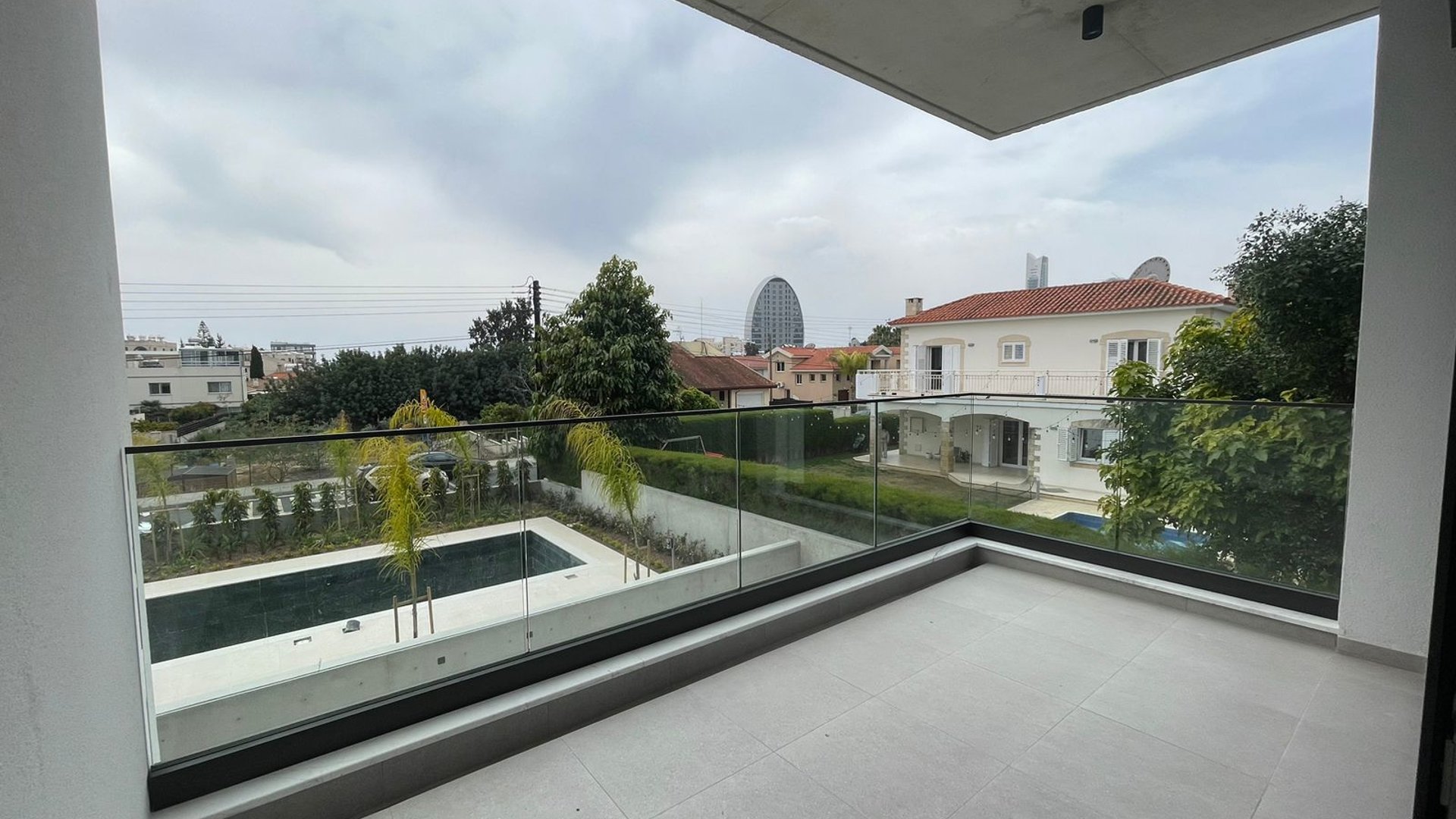 1 bedroom Apartment in Agios Athanasios, Limassol, Cyprus No. 30843