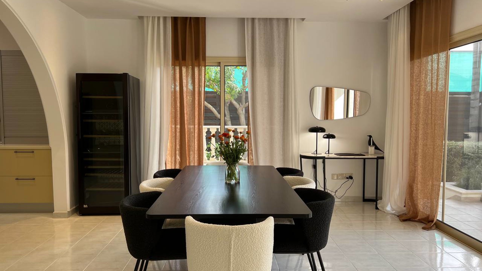4 bedrooms Villa in Limassol, Cyprus No. 30841