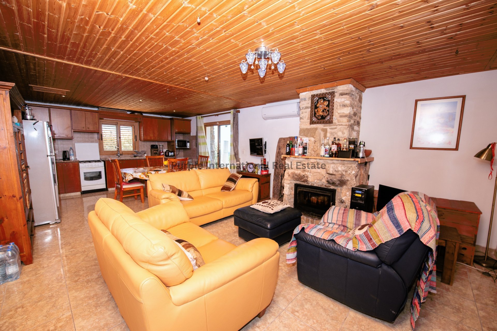 2 bedrooms Villa in Pano Arodes, Paphos, Cyprus No. 24672