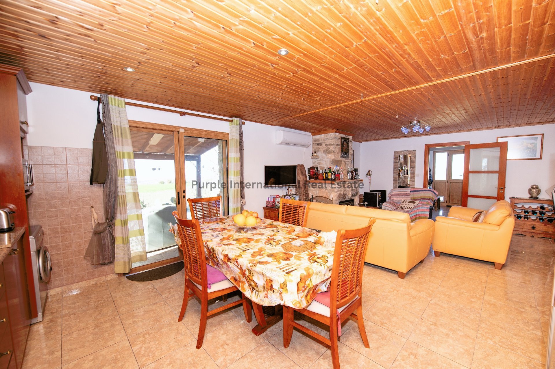 2 bedrooms Villa in Pano Arodes, Paphos, Cyprus No. 24672
