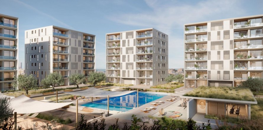 3 bedrooms Apartment in Limassol,  No. 44267