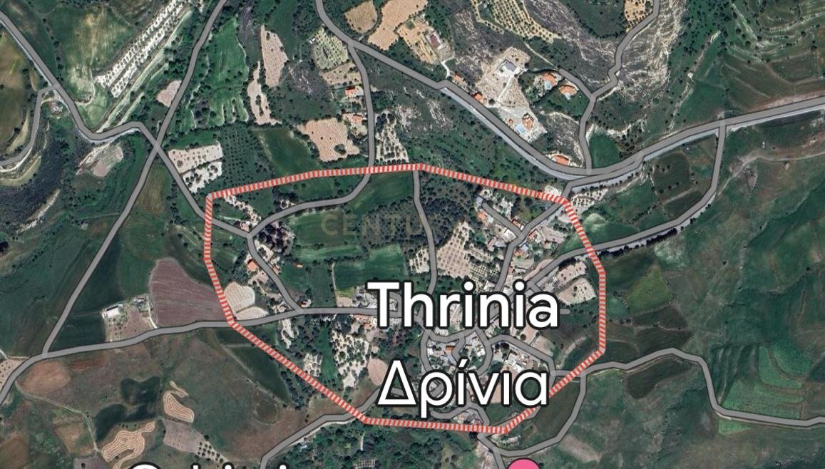 Terrain à Thrinia, Paphos, Chypre No. 54073