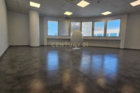 434m2 Oficina en Agios Athanasios, Limassol, No. 55556 14