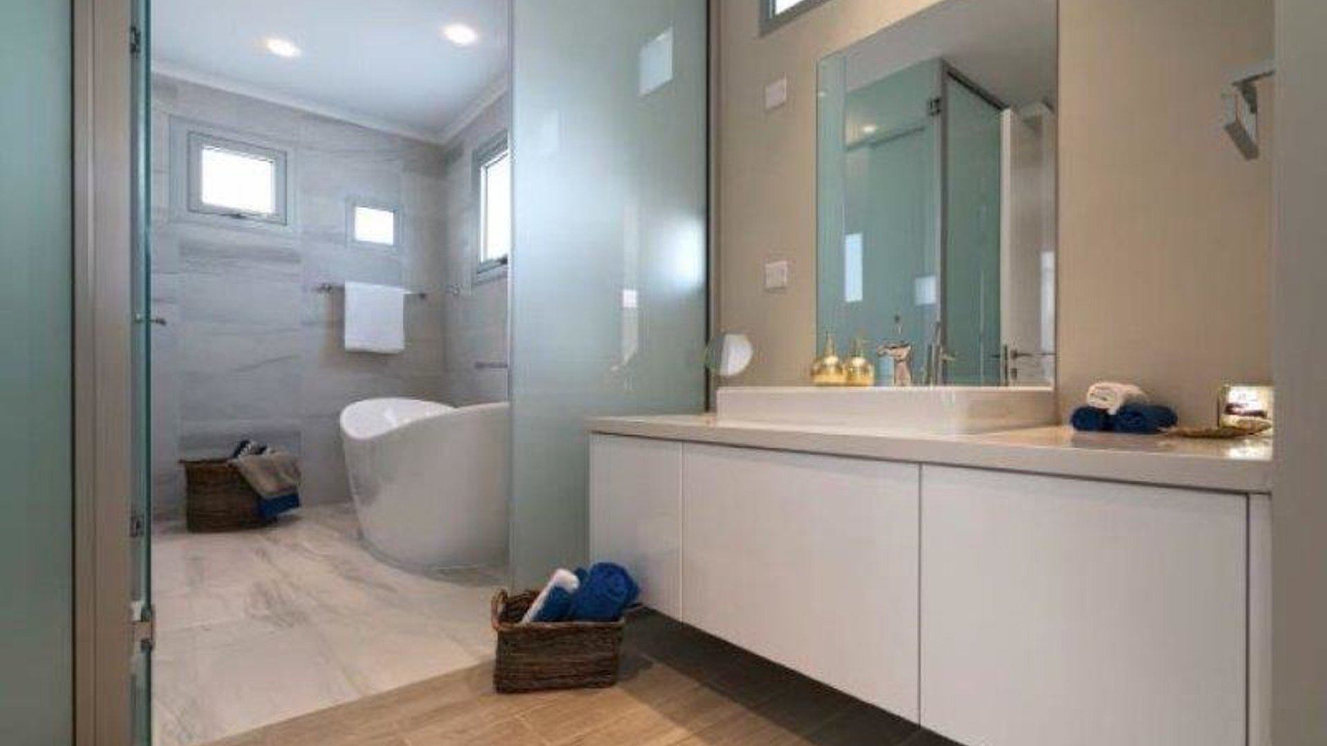 5 bedrooms Villa in Kissonerga, Paphos, Cyprus No. 26007