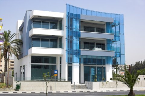 183m2 Commercial property in Limassol, No. 38369
