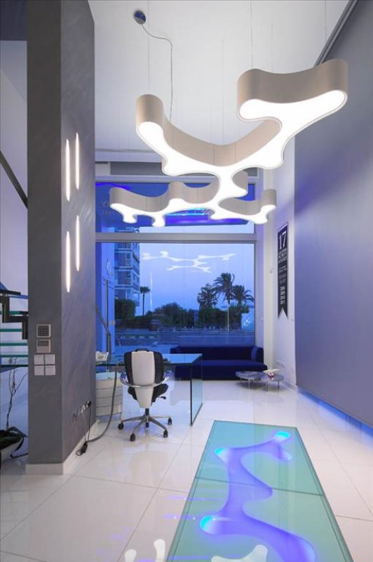 183m2 Commercial property in Limassol, Cyprus No. 38369