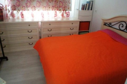 5 bedrooms Villa in Limassol,  No. 38373 9