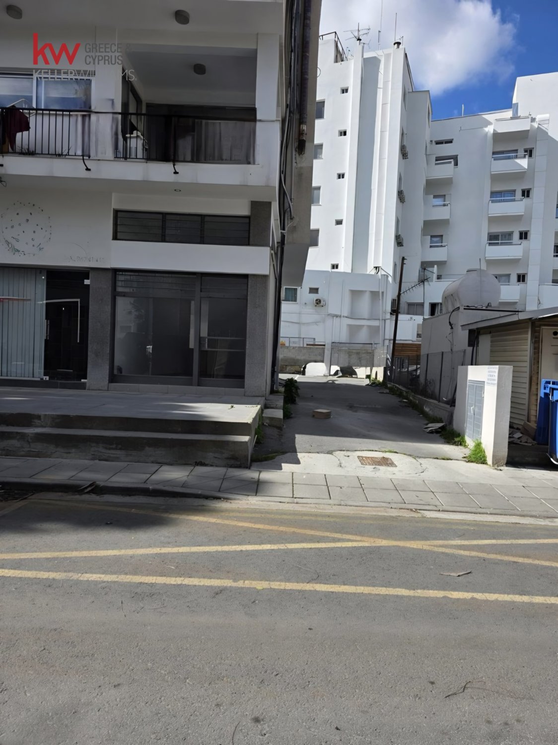 1 pièce Boutique à Nicosia, Chypre No. 39618