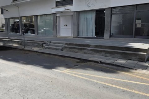1 room Shop in Nicosia, No. 39618 4