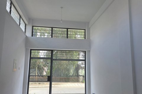 1 room Shop in Nicosia, No. 39618 11