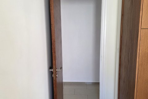 2 bedrooms Apartment in Aglandjia, Nicosia,  No. 39617 18