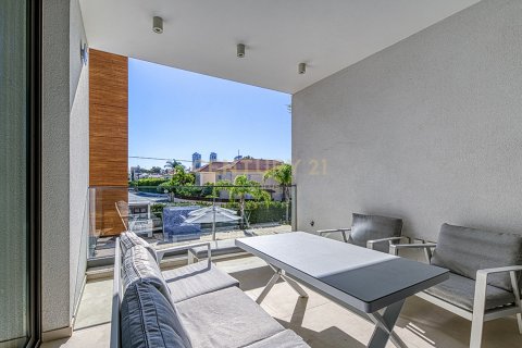 2 dormitorios Apartamento en Germasogeia, Limassol,  No. 55991 13