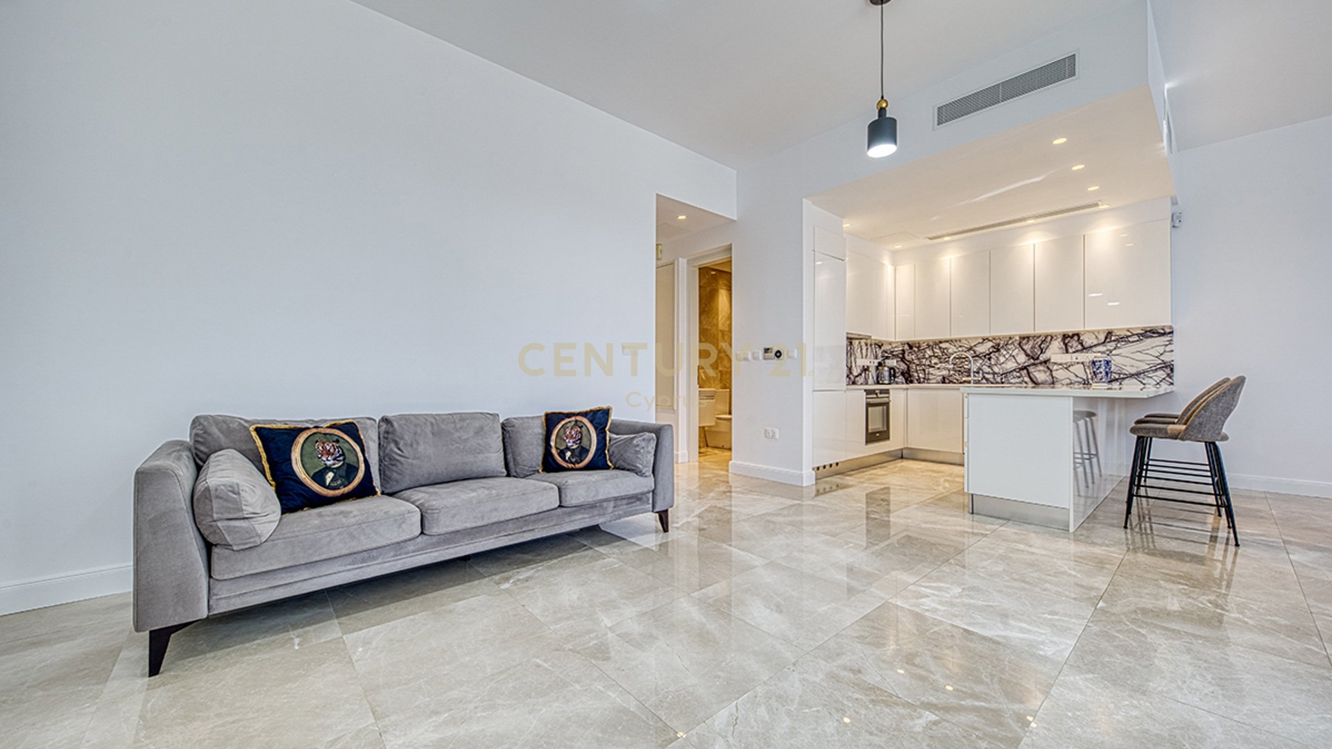 2 bedrooms Apartment in Germasogeia, Limassol, Cyprus No. 55991