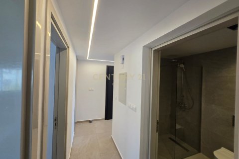 2 dormitorios Ático en Zakaki, Limassol, No. 55990 4