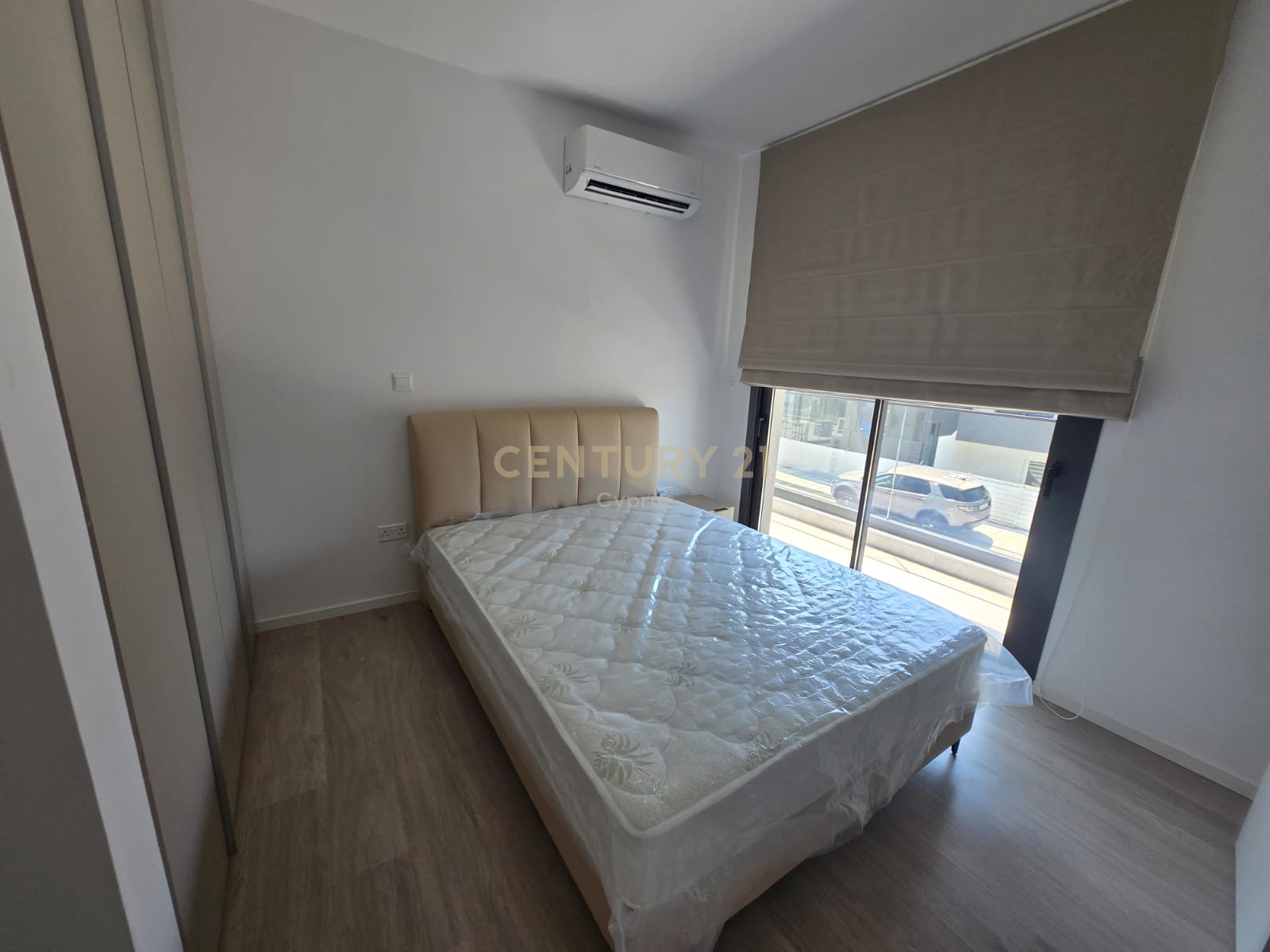 2 bedrooms Penthouse in Zakaki, Limassol, Cyprus No. 55990