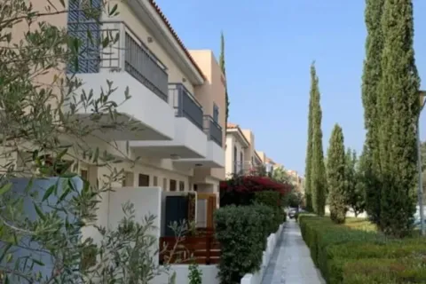 2 bedrooms Townhouse in Kato Paphos, Paphos, Cyprus No. 34886