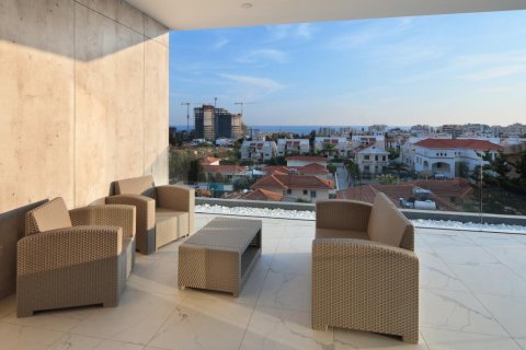 3 dormitorios Apartamento en Limassol,  No. 38519 8