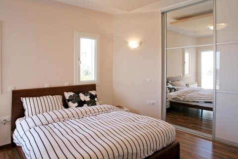 3 bedrooms Villa in Limassol, No. 38521 6