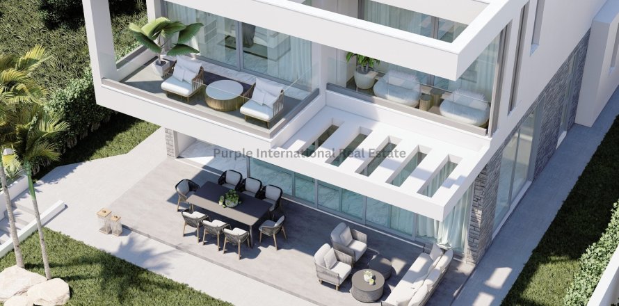 4 bedrooms Villa in Geroskípou, Paphos, No. 19069