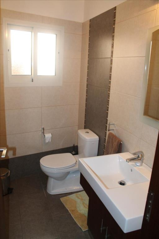 5 bedrooms Villa in Limassol, Cyprus No. 38334